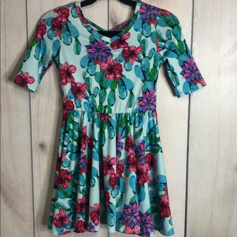 Girls dress